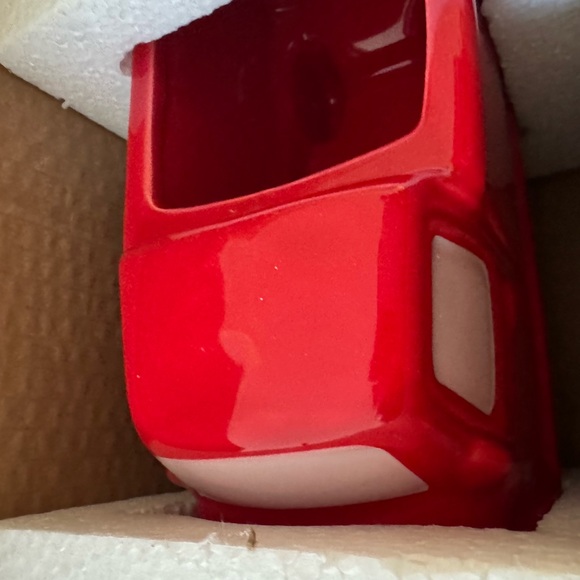 Patriotic Rae Dunn Red Truck America Table Decor Plant Holder new with box - Picture 10 of 16